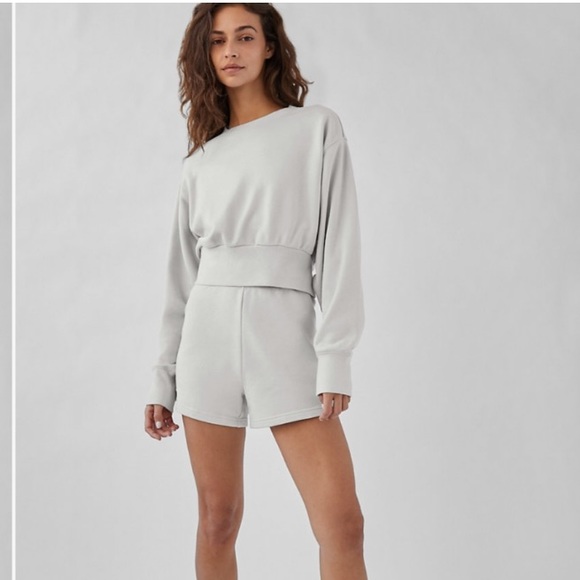 TNA Sweaters - TNA cropped crewneck